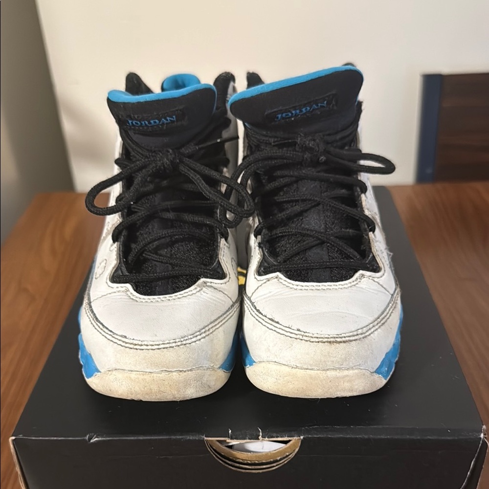 Jordan Kids' Black and Blue Sneakers
